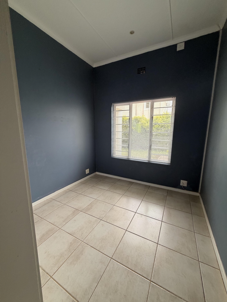 3 Bedroom Property for Sale in Beacon Bay Eastern Cape